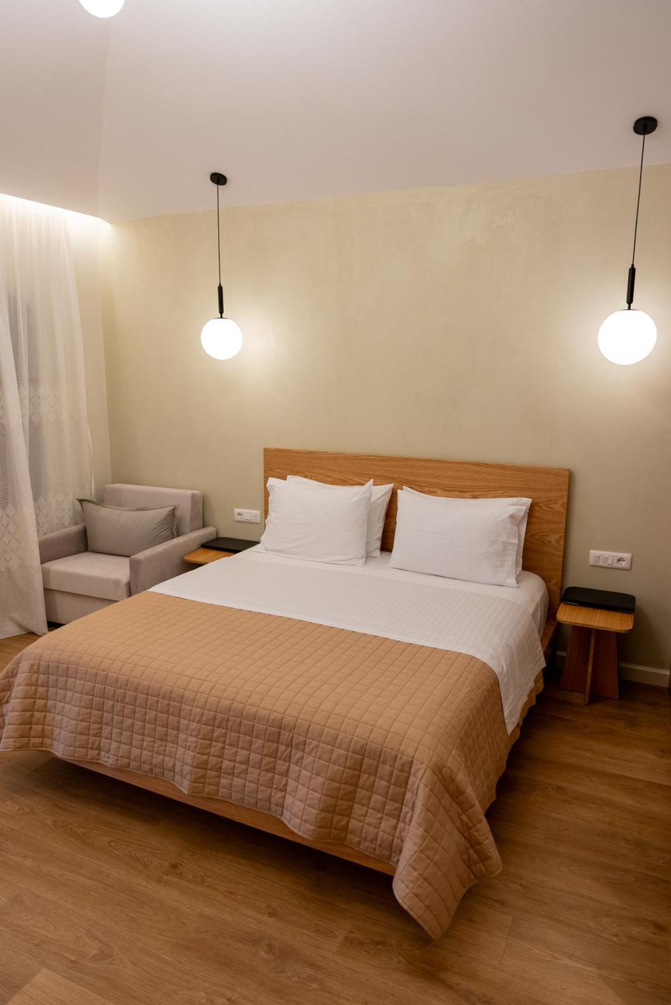 Elpis Guest House Himare Exterior foto