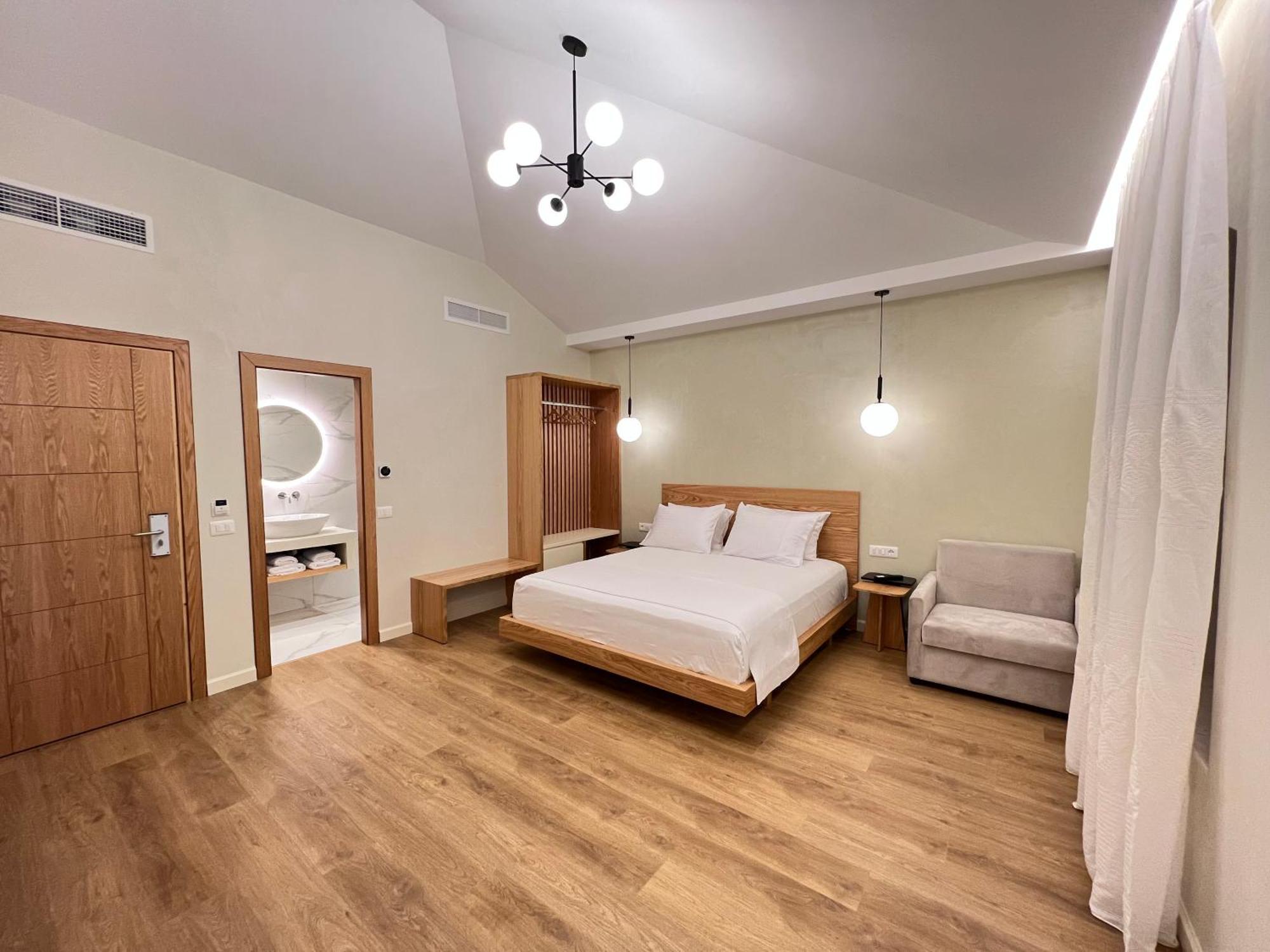 Elpis Guest House Himare Exterior foto